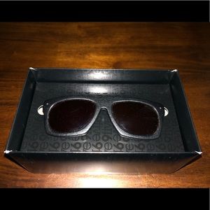 9five-2Three cement print sunglasses
